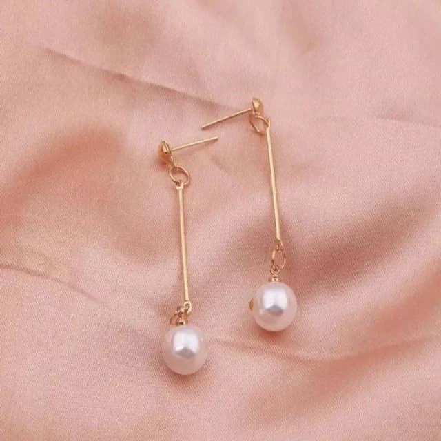 Pearl Drop Earrings